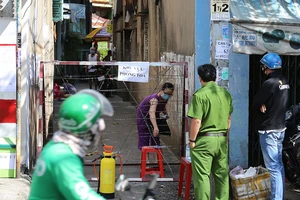 Dịch COVID-19: Bít lỗ hổng quản lý cách ly