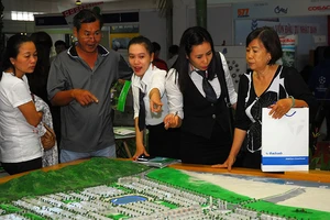 'Cá lớn' ngàn tỉ thâu tóm bất động sản vùng ven