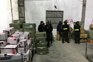 Bộ Công an bắt 10 người vụ buôn lậu ở Quảng Ninh