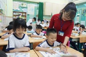 Đứng ngồi không yên với chứng chỉ chức danh nghề nghiệp