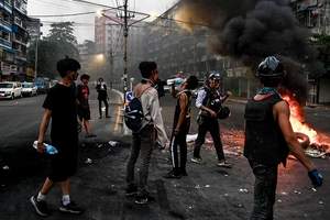Myanmar sau 2 tháng chính biến: Khủng hoảng ngày càng xấu