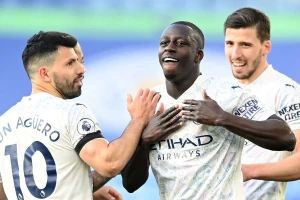 Man. City rất gần chức vô địch