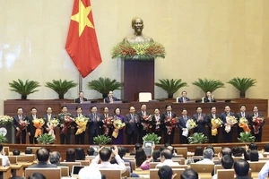 Quốc hội hoàn thành việc kiện toàn nhân sự sau Đại hội XIII