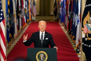 Bà Pelosi đề nghị ông Biden chia sẻ về “thách thức, cơ hội”