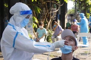 Đà Nẵng không ngủ, quyết đẩy lùi dịch bệnh