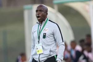 Bóng Olympic thụt thò và nguy cơ có đội không đủ một đội hình