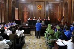 Điều tra viên được triệu tập đến tòa có phải tranh luận không?