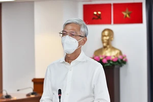 TP.HCM trao gói hỗ trợ lần 3 từ 24-9 cho người khó khăn không phân biệt hộ khẩu