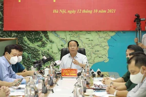 Không chủ quan với bão số 8 để tránh thiệt hại nặng nề