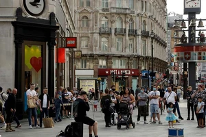 Nước Anh với thách thức cho 'bình thường mới'