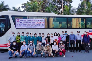 Khẩn cấp hỗ trợ miền Tây chống dịch