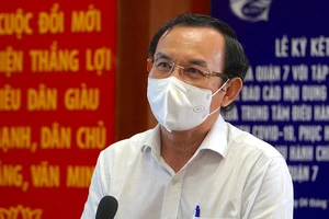 Dùng công nghệ số 'đánh chặn' dịch từ xa