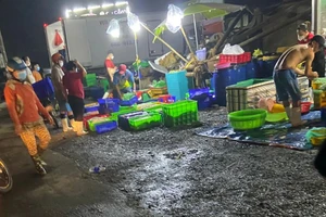 Tiểu thương chợ Bình Điền kêu cứu ​vì​ chợ ​tự phát