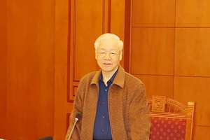 Người chống tham nhũng, tiêu cực phải có tâm sáng, đức tốt