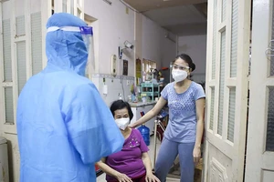 Đừng chờ quá tải mới ngừng cách ly tập trung F1