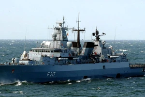 Tàu chiến Đức lần đầu tiến vào Biển Đông sau 20 năm