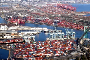 Cung ứng toàn cầu có thể vẫn gặp khó vào năm 2022