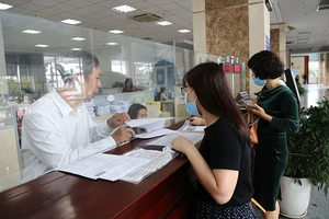 Rối bời với việc giảm thuế VAT