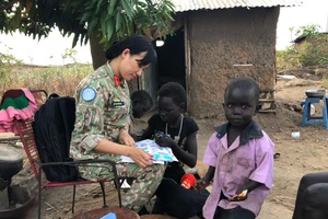 Hiện vật “kể chuyện” nữ quân nhân mũ nồi xanh