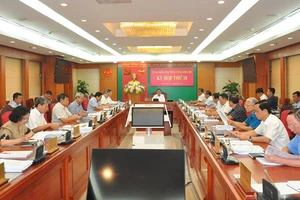 Ủy ban Kiểm tra Trung ương kỷ luật nhiều cán bộ 