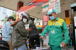 Đảm bảo nguồn cung xăng dầu: Cần các giải pháp đồng bộ 