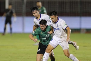 Tiền tỉ cho Sài Gòn FC và TP.HCM tìm 3 điểm 