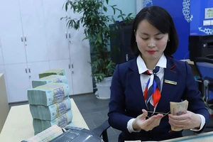 Khơi thông nhiều dòng vốn để tiền 'chảy' vào nền kinh tế 