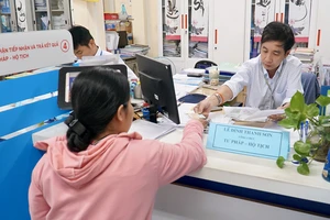 TP.HCM: Sau tết, cán bộ vào việc ngay, dân không phải chờ 