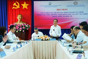 Cải thiện môi trường đầu tư để thu hút kiều hối vào TP.HCM 