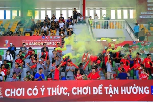 Tròn 10 năm giải bóng đá “phủi” 7 người ra đời 