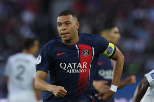 Mbappe chê lương gấp 4 lần Ronaldo 