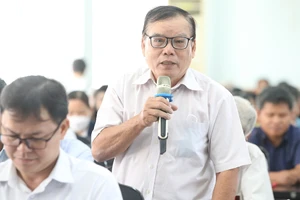 Cử tri quan tâm việc chuyển huyện lên quận ở TP.HCM