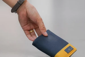 Nhặt được tiền người khác đánh rơi phải làm sao?