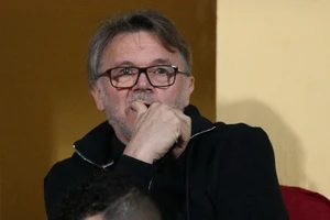 HLV Troussier đau đầu với chấn thương của học trò