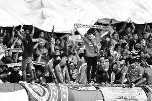 Sân Bung Karno của Indonesia đáng sợ tới mức nào?