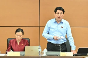 Đề xuất các chính sách mới về lương, đánh giá viên chức