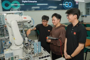 Giải quyết dứt điểm tình trạng quá tải tại các 'siêu phường' ở TP.HCM