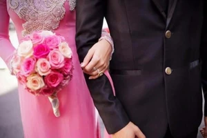 Mẹ chồng nói tới con dâu là… muốn xỉu 