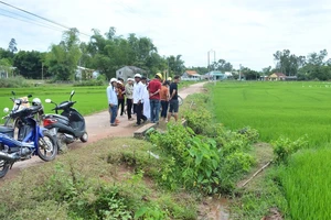 Phát hiện thi thể nam thanh niên dưới ống cống
