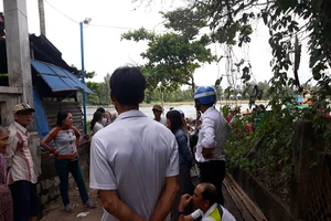 1 học sinh lớp 9 đuối nước khi tắm sông Trường Giang