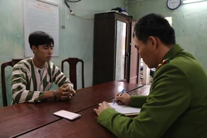  Anh cướp tài sản, em nhận tội thay 