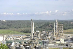 Phê bình tập thể, cá nhân BQL Khu kinh tế Dung Quất