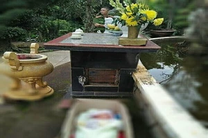 Người mẹ bỏ rơi con sơ sinh vì… quá khó khăn