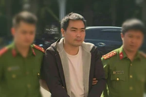 Giả xe công nghệ để sát hại mẹ người yêu 