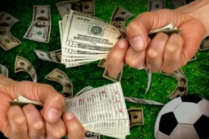 Phá đường dây cá độ hơn 250 tỉ đồng