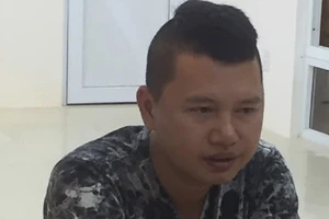 Bắt nhóm đòi nợ thuê, ép viết giấy nợ