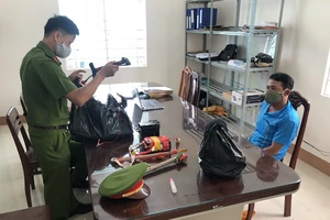 7 người trộm chó bị bắt tạm giam