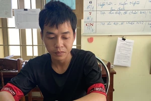 Bắt thanh niên trộm 2 dây chuyền vàng