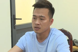 Đạt tại cơ quan điều tra. Ảnh: AĐ