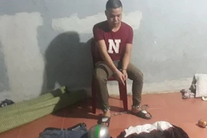 Thanh niên liên tiếp giật đồ của phụ nữ